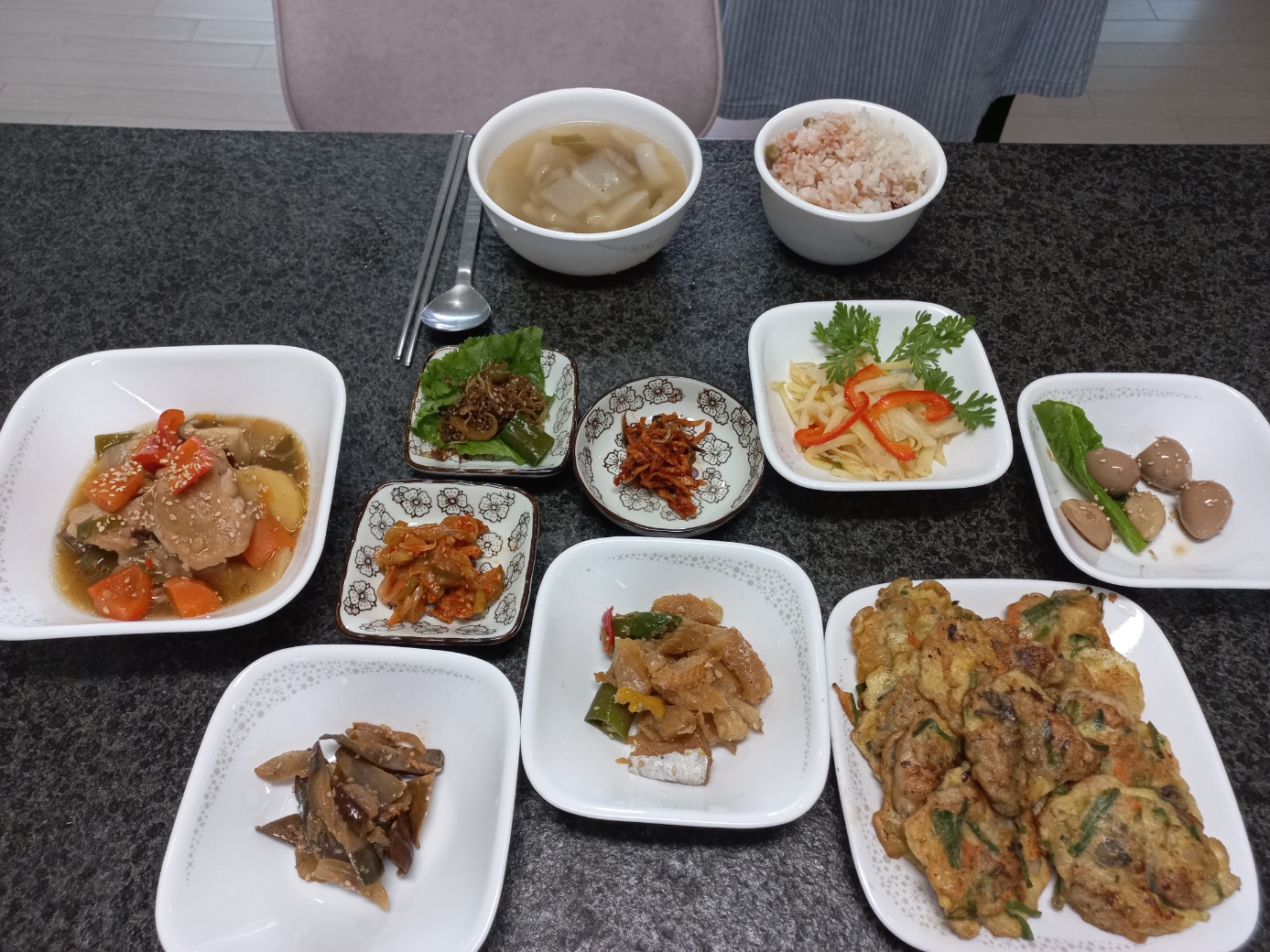 1995113927_bmcVnuAF_f53e76d5eabc0efd65fc4c0964d4665ac68051b7.jpg 이미지크게보기